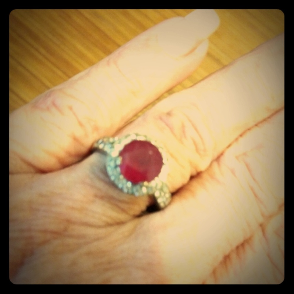 STUNNING 2.5 CARAT NATURAL RUBY SIZE 6 ADJUSTABLE
